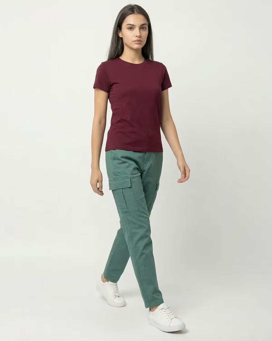 Women's Plain Maroon Half Sleeve Round Neck T-Shirt 4