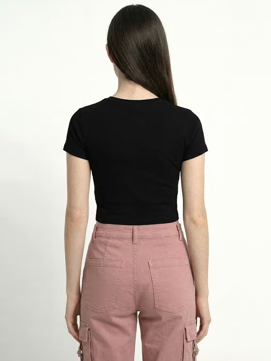 Women's Plain Black Half Sleeve Crop Top 2