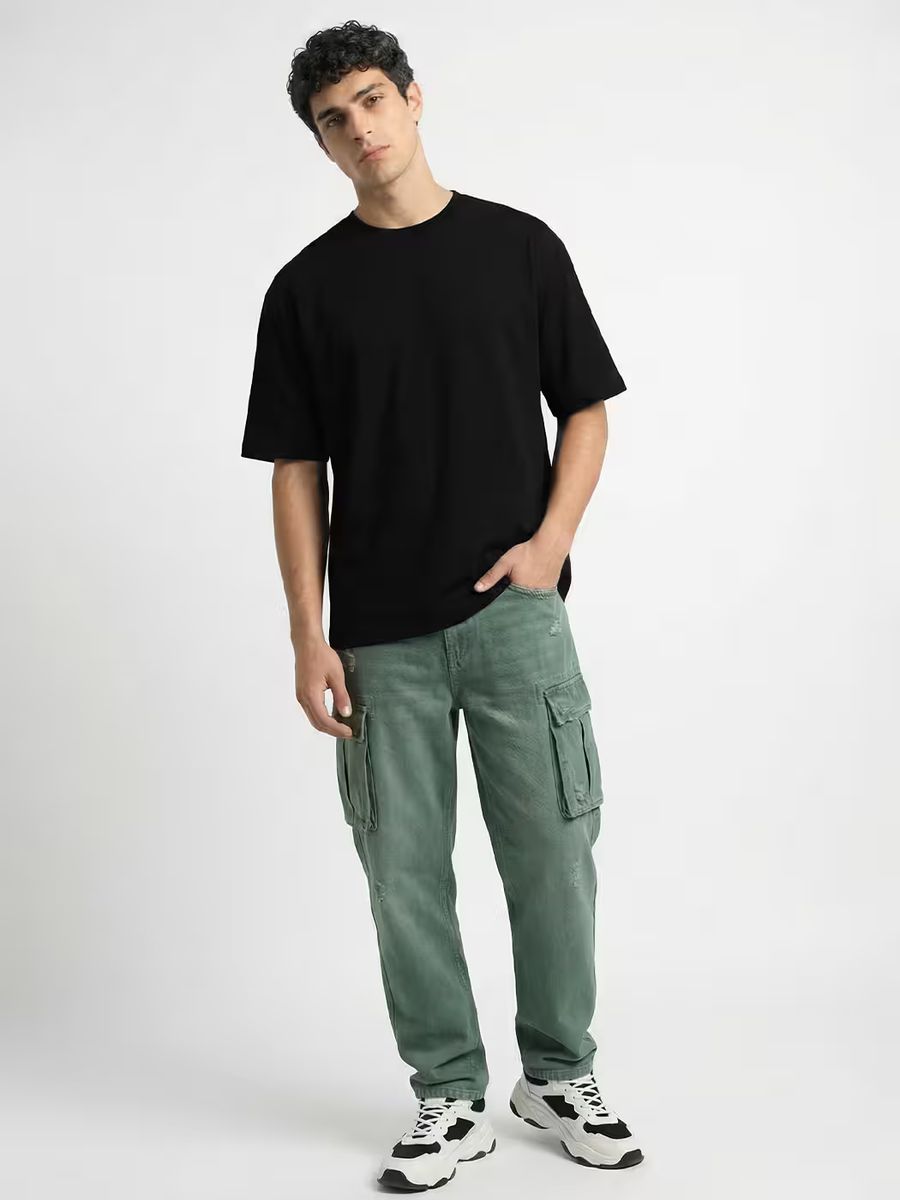 Men's Plain Black Round Neck Oversized T-Shirt 4