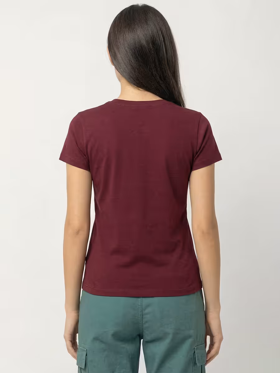 Women's Plain Maroon Half Sleeve Round Neck T-Shirt 2