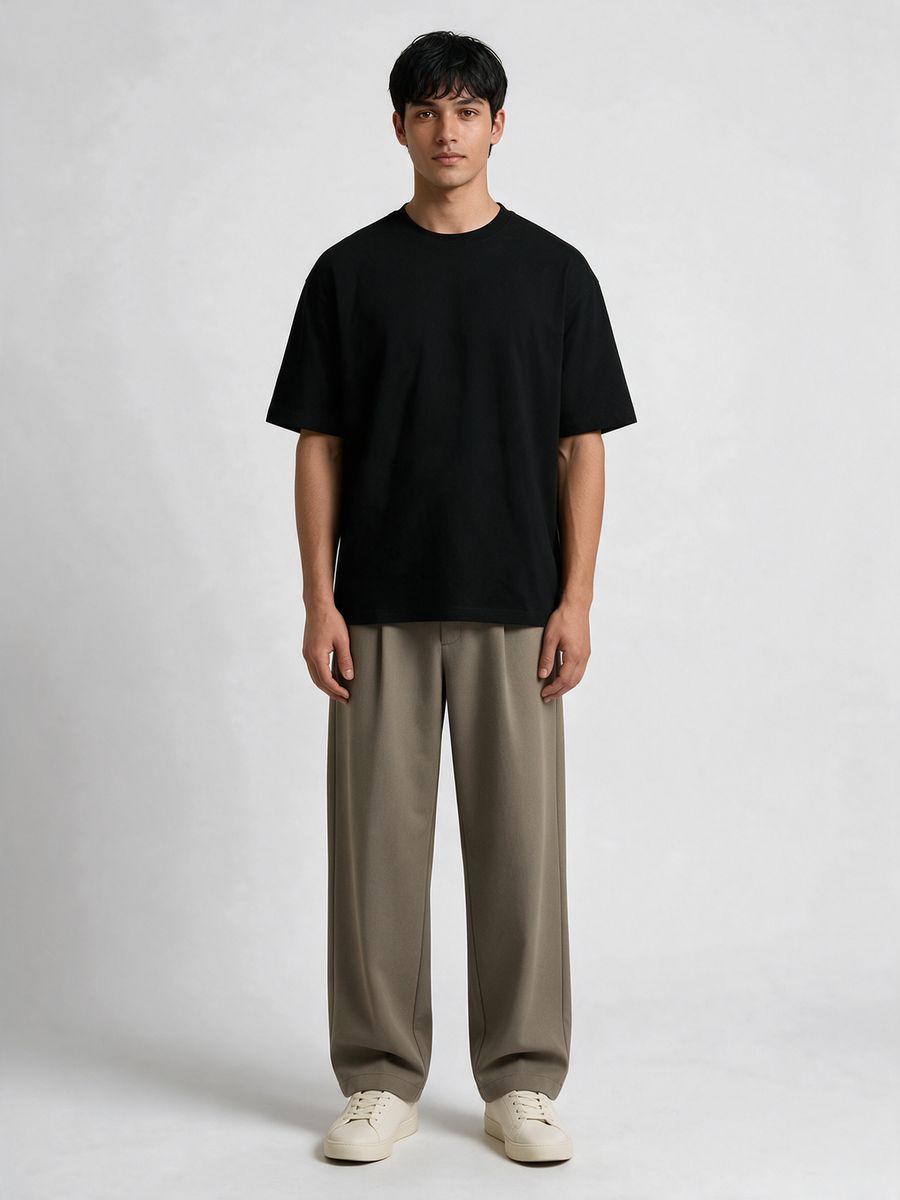 Men's Plain Black Round Neck Oversized T-Shirt - alternate view 6