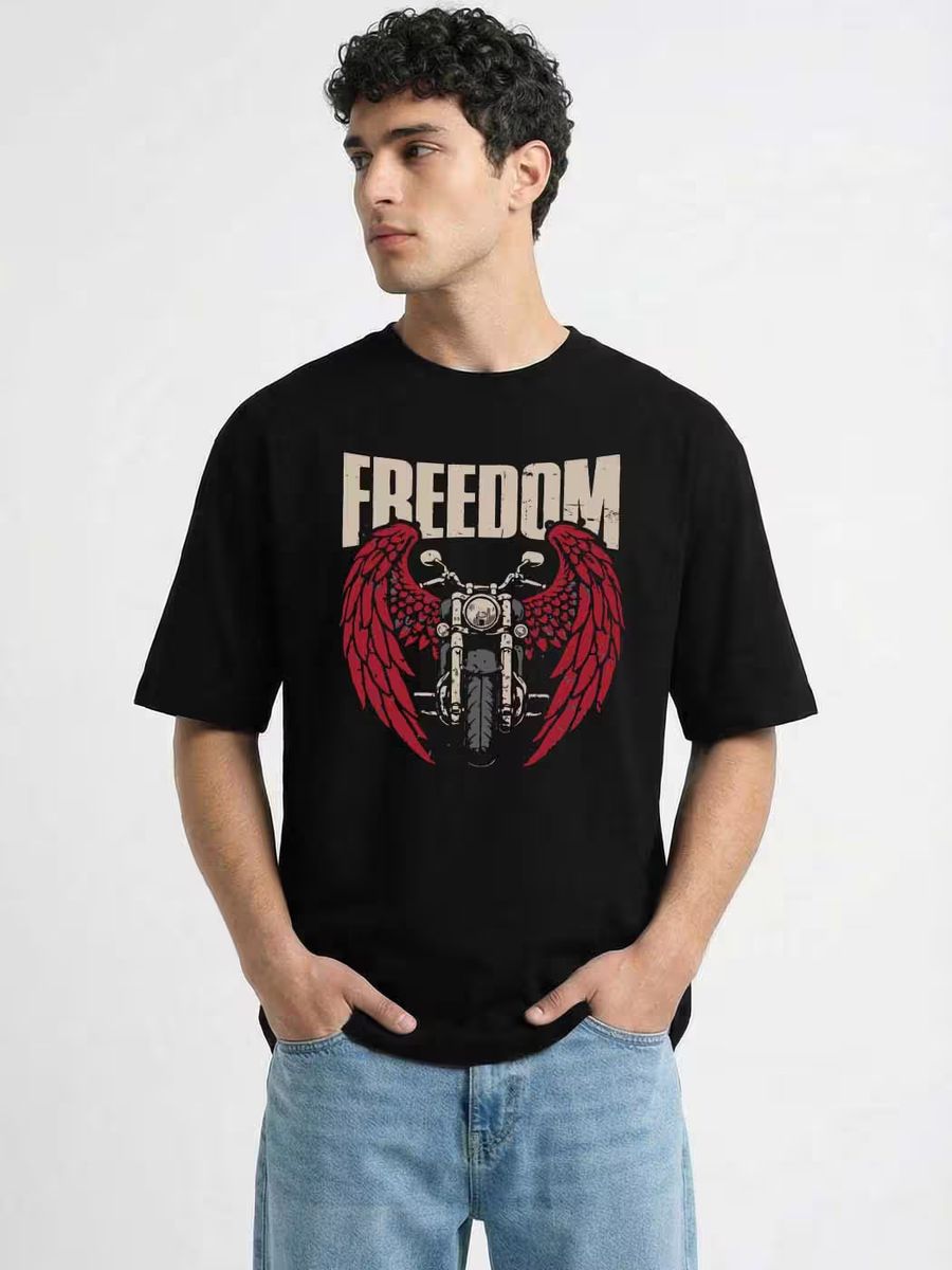 Wings Of Freedom Streetwear Oversized T-Shirt